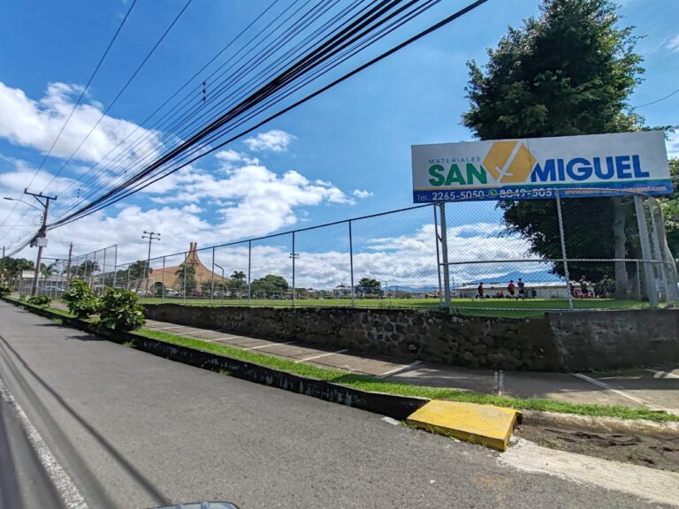 Sede Flores Llorente